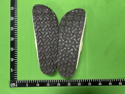 Leather Closed-Toe Couple Slides -6