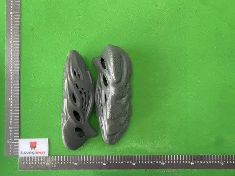 Lightweight Foam Clog Sandals -4