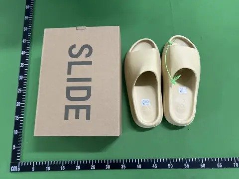 Round-Toe Flat Slides TD4 -4