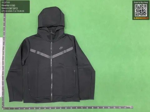 Classic Comfort Tracksuit 006 2