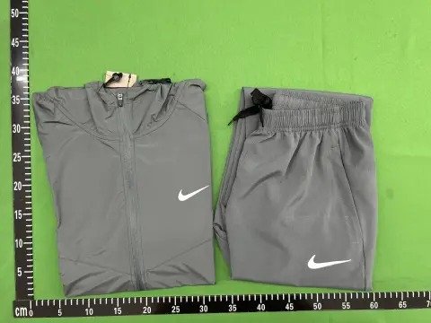 Lightweight Hooded Training Jacket -4