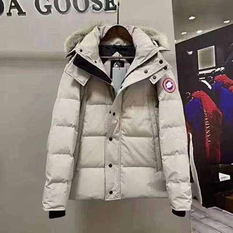 UF Fashion Puffer Jacket