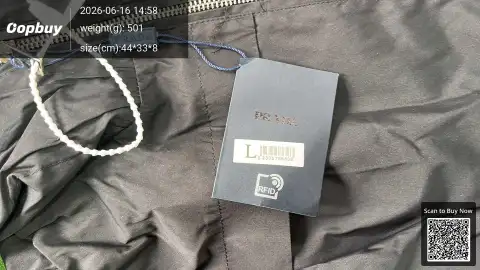 Classic Hooded Puffer Jacket -2