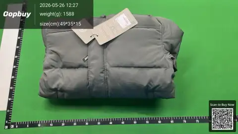 Classic Hooded Puffer Jacket -2
