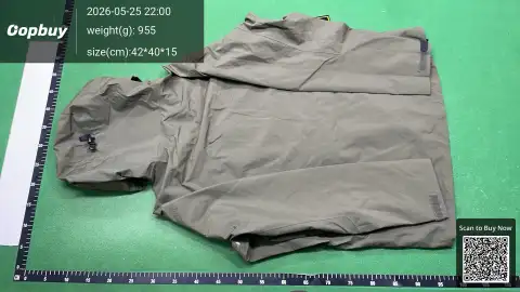 Outdoor Hard Shell Jacket -4