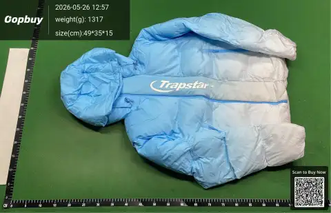 Premium Hooded Puffer Jacket -4