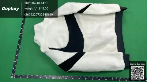 Premium Graphic Sweater -6