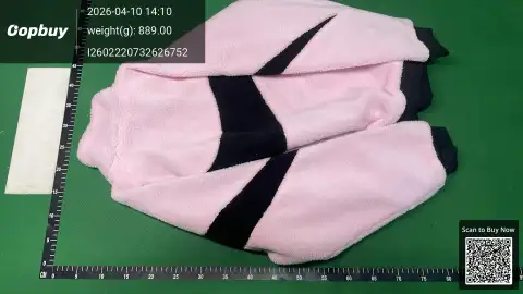 Premium Graphic Sweater -2