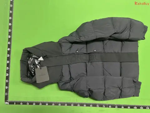 Moncler Hooded Down Jacket -3