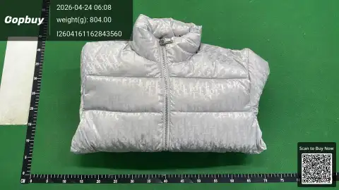 90% White Goose Down Jacket -4