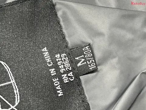 Classic Hooded Puffer Jacket -5