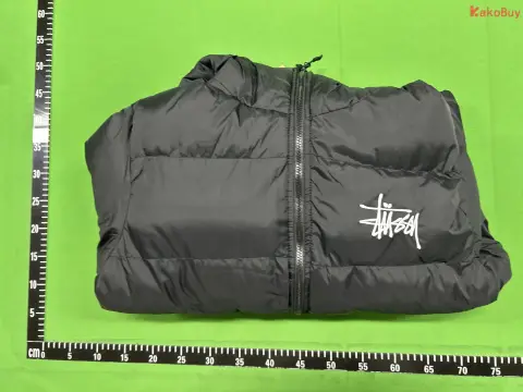 Classic Hooded Puffer Jacket -3