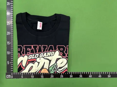 Unisex Short and Long Sleeve T-Shirt -4