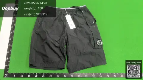 Goggle Hooded Zip-Up Sweatshirt -1