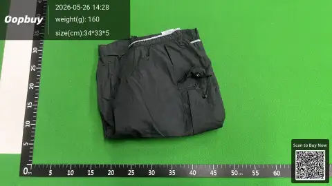 Goggle Hooded Zip-Up Sweatshirt -3