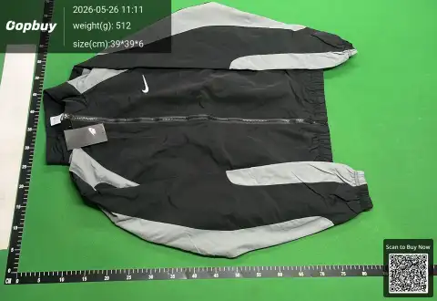 Black and Yellow Sports Windbreaker -4