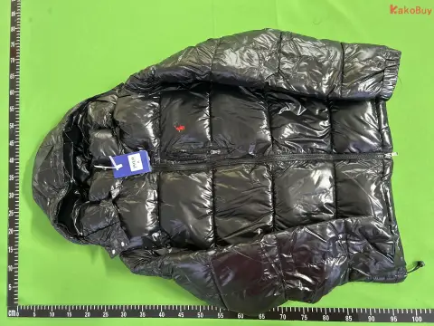 Thick Insulated Winter Jacket -4