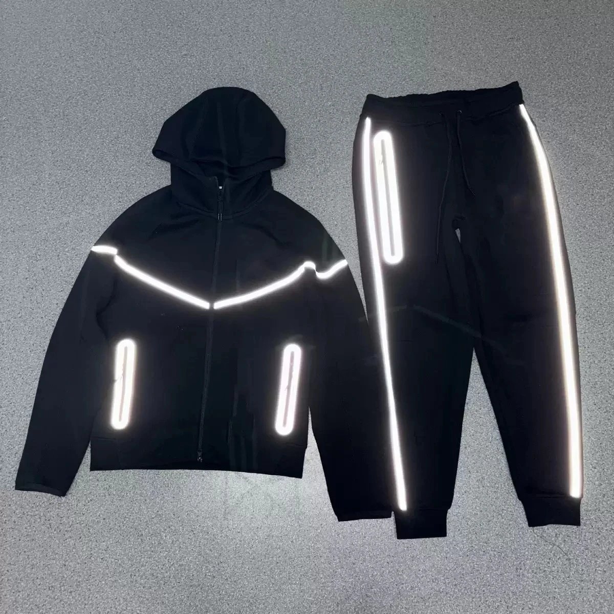 Reflective Zip Tracksuit 2