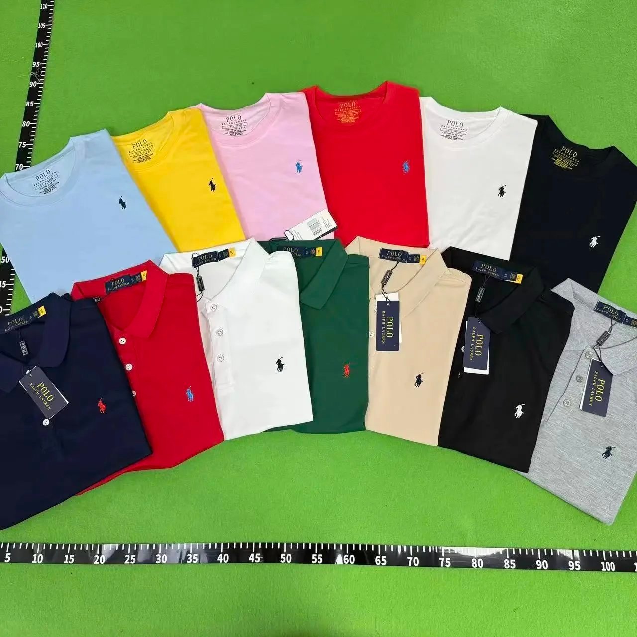 F04 Sweatshirt and Shorts Set