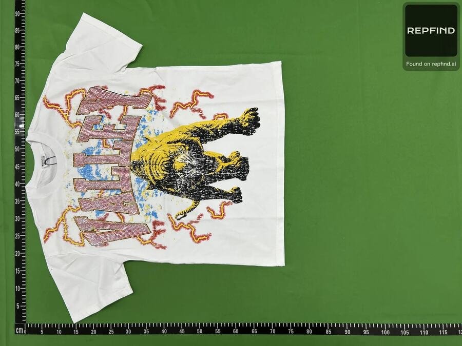 Vintage Graphic T-Shirt 4
