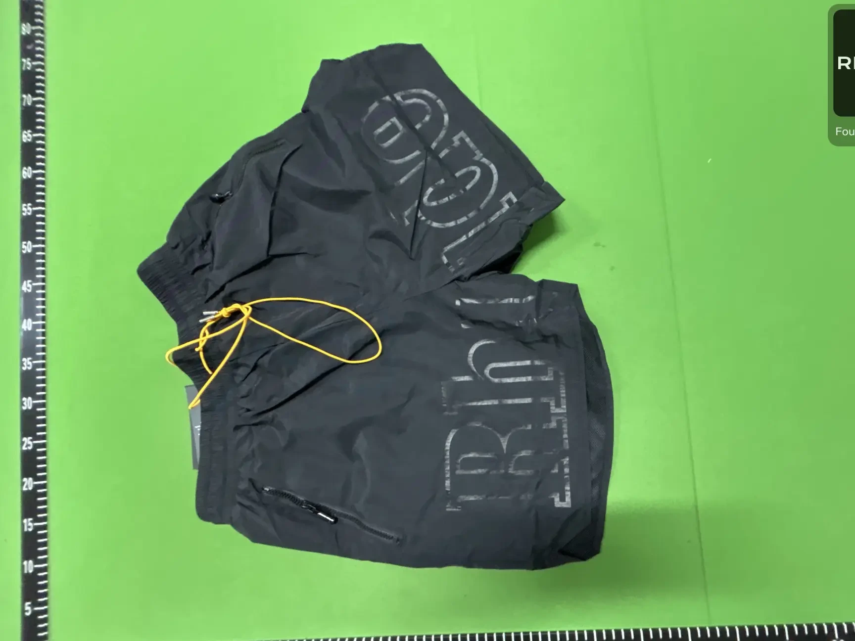 Contrast-Trim Casual Shorts -4