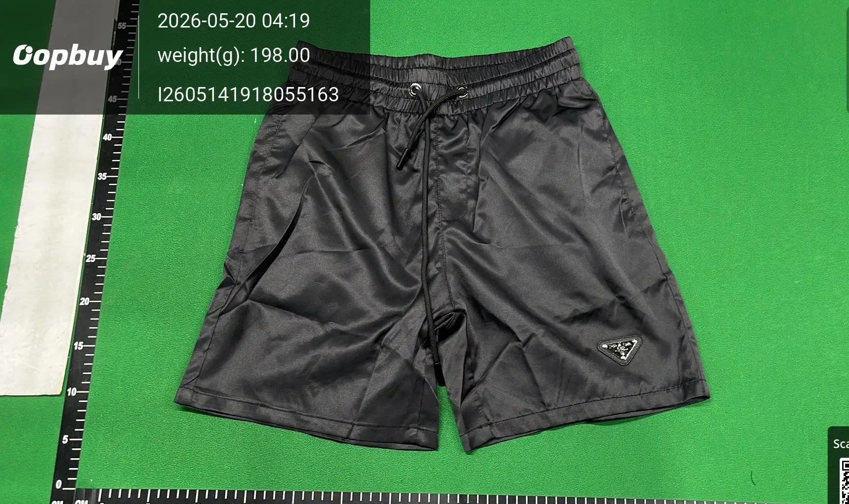 Letter Print Quick-Dry Shorts -2