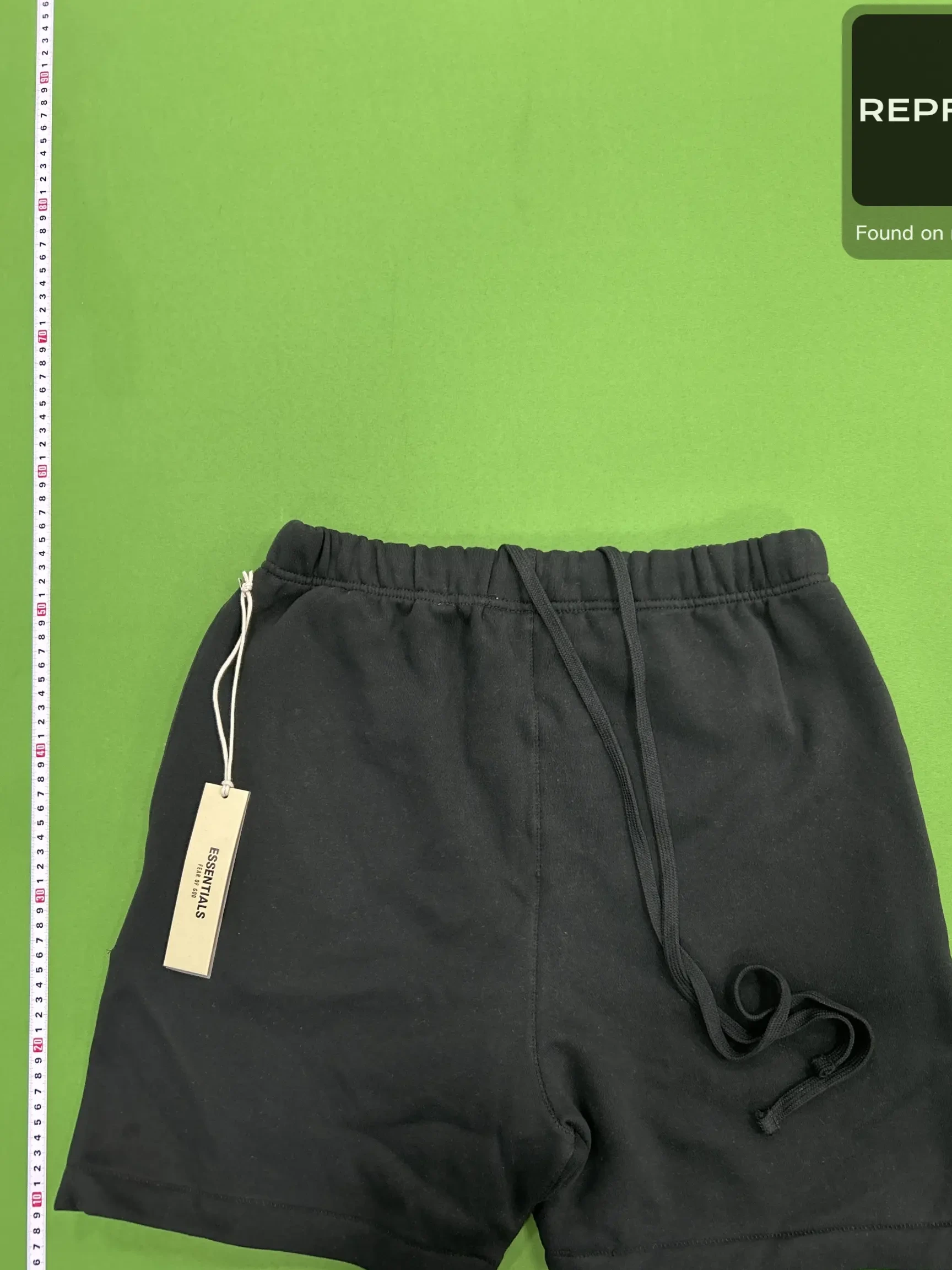 Minimalist Drawstring Shorts -2