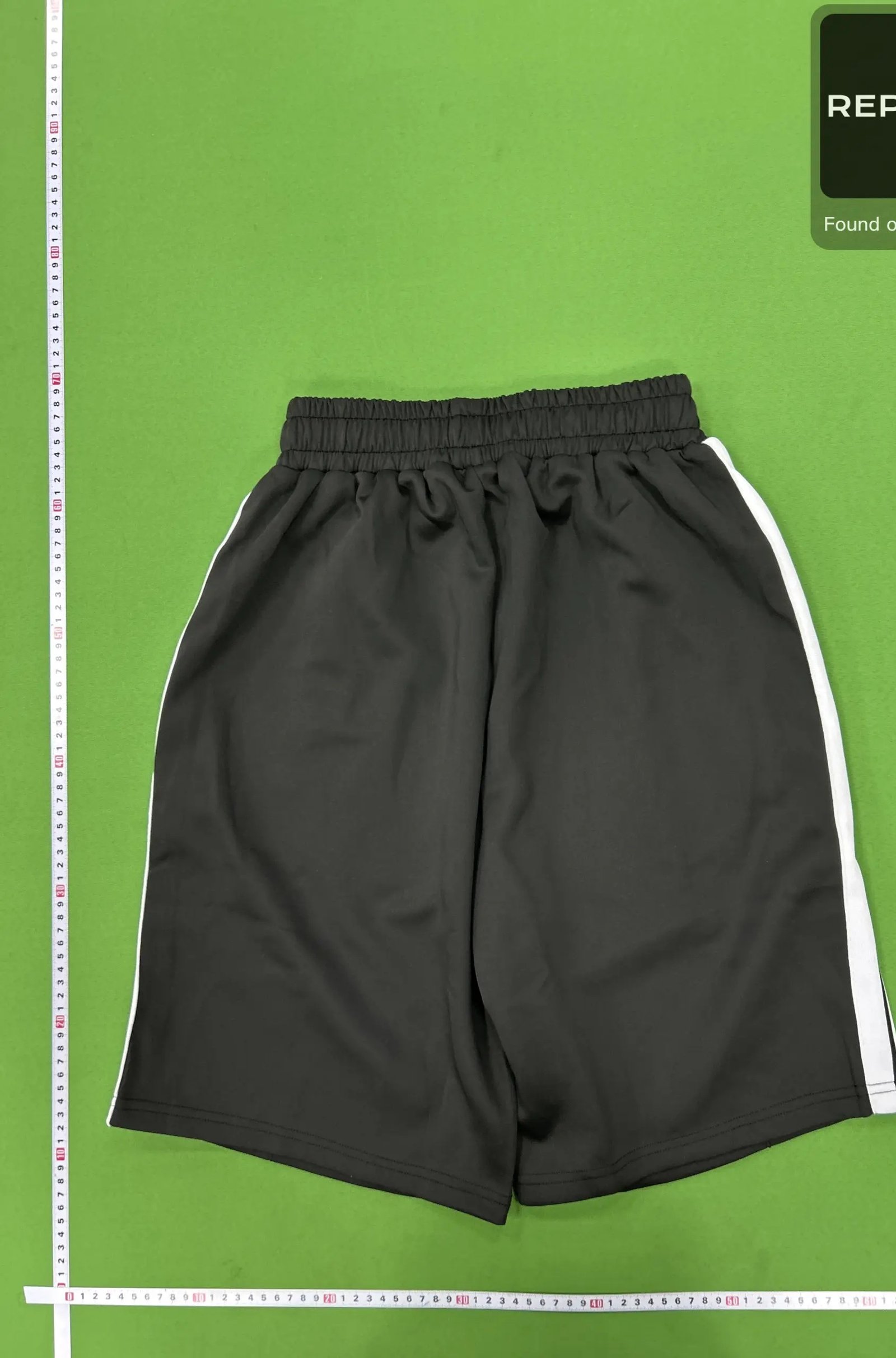Green Gothic Logo Shorts -3