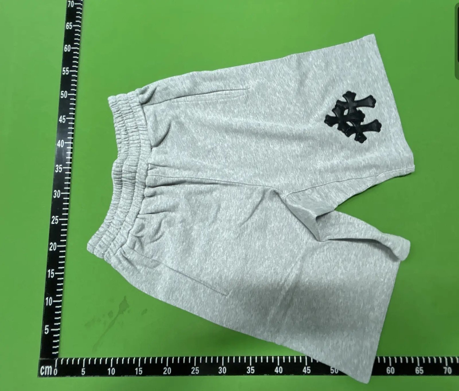 Red Cartoon Patch Casual Shorts -5