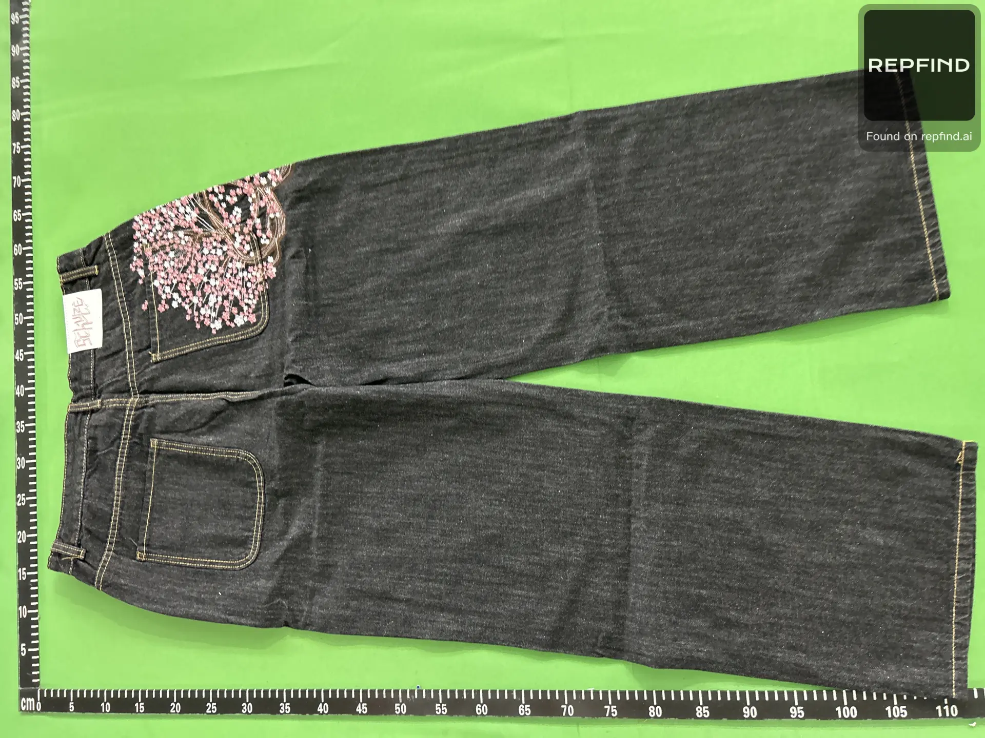 Derschutze Floral Embroidered Straight-Leg Jeans -2