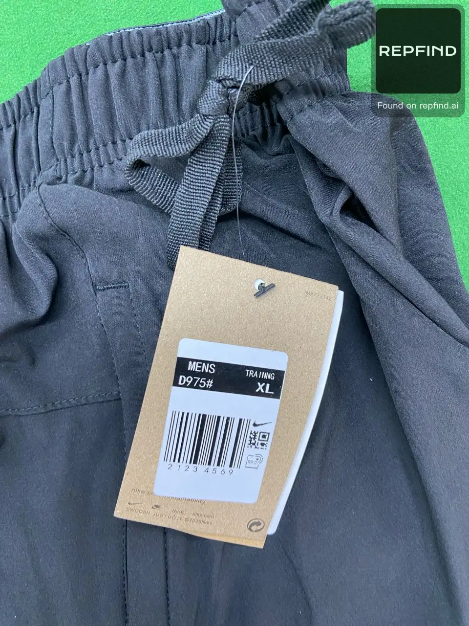 D975 Shorts -6