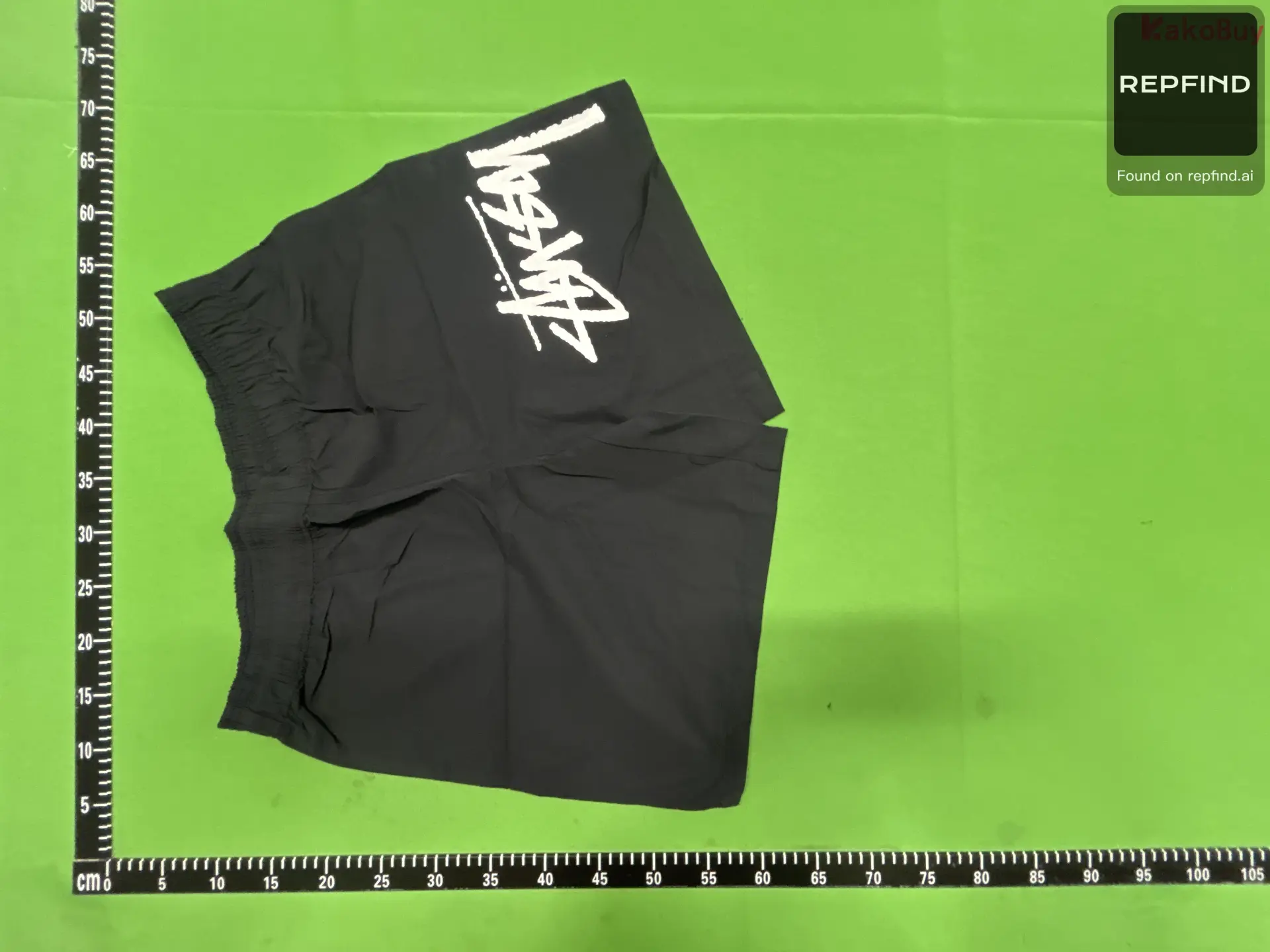 Single-Sided Letter Shorts SU -3