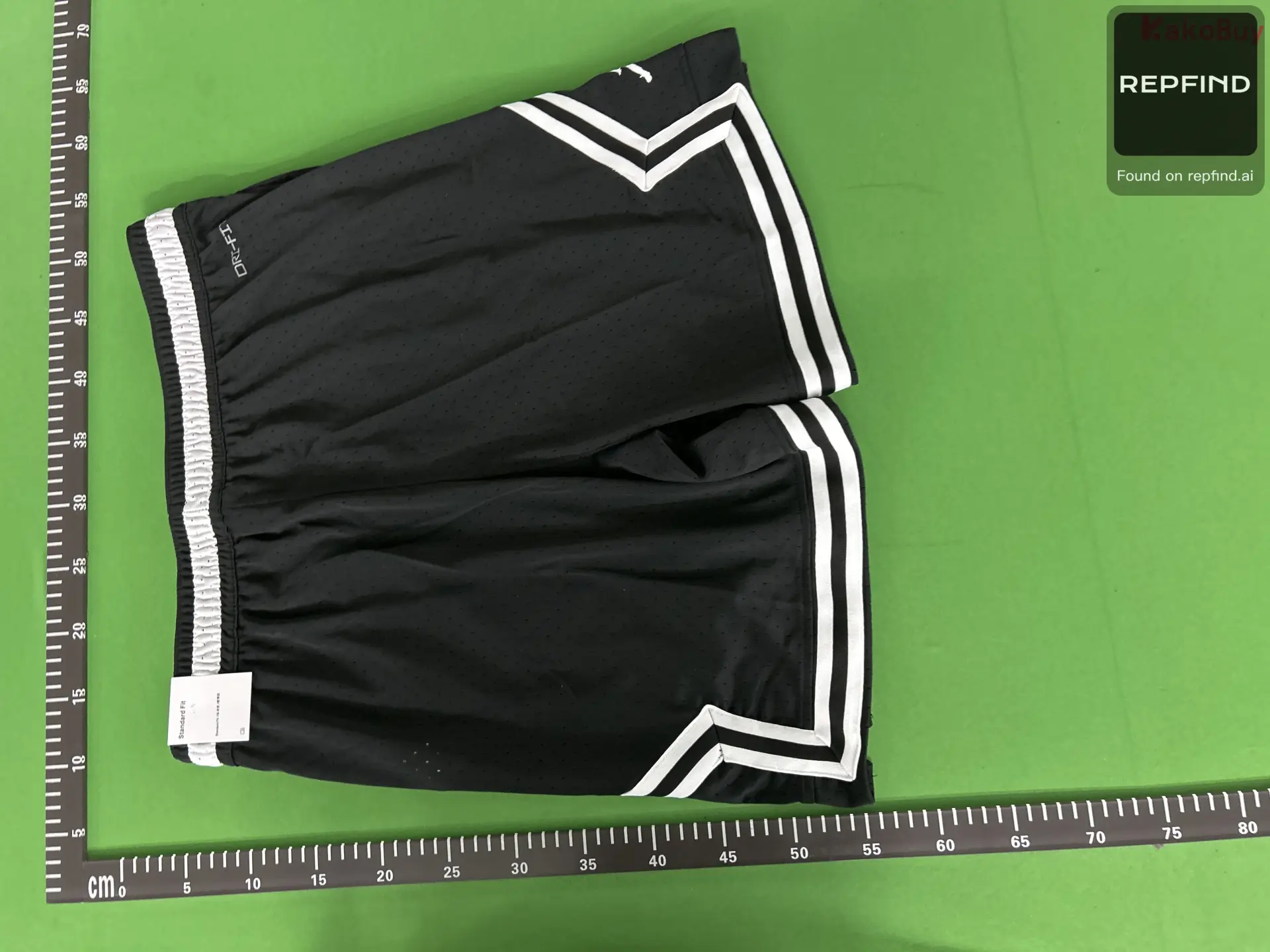 Casual Fashion Q2 -4