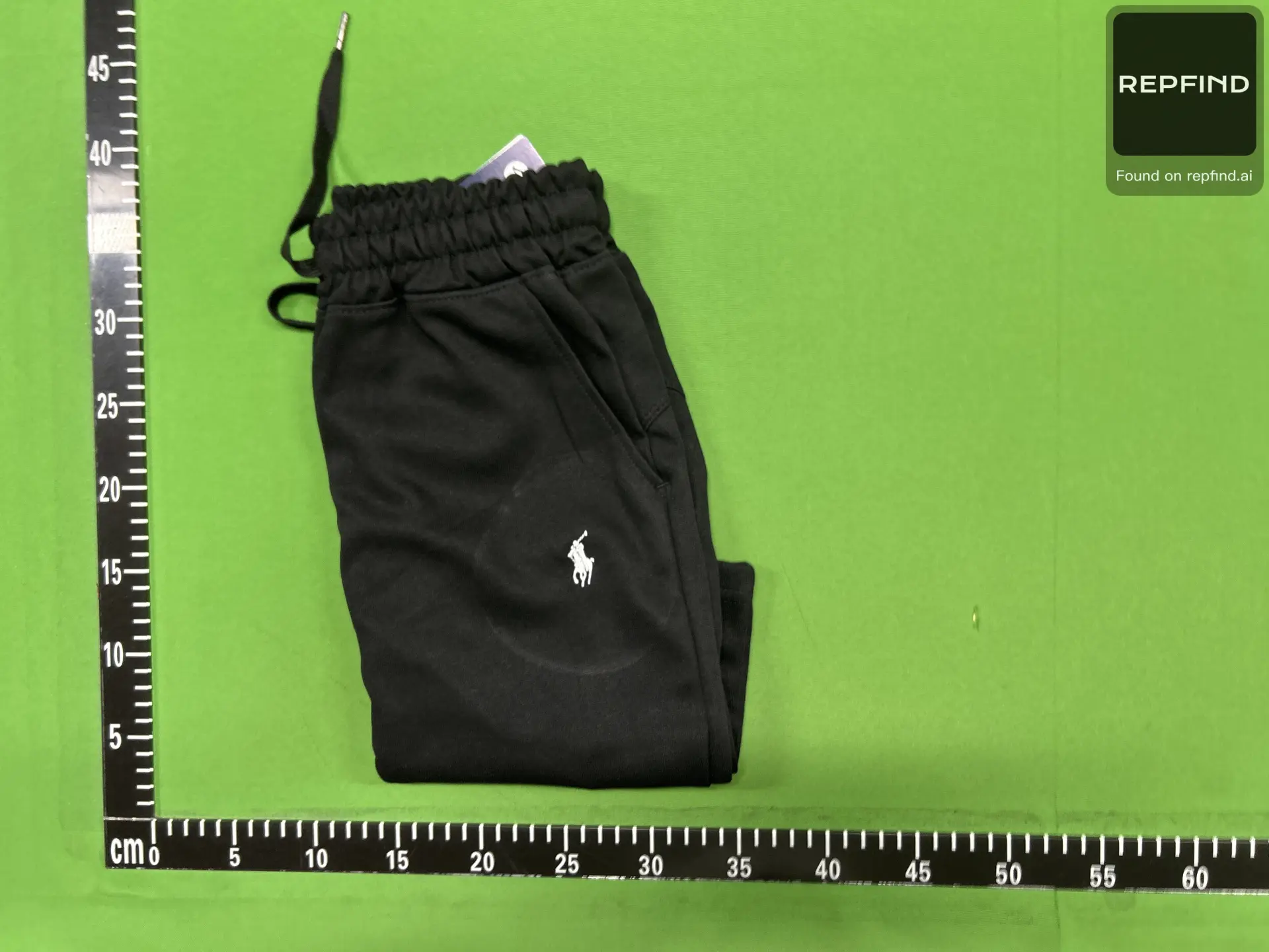 Solid Color Knee Length Shorts -4