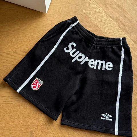 Supreme Knit Shorts 202622505