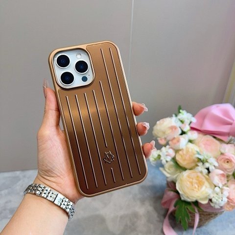 RM/W Phone Case