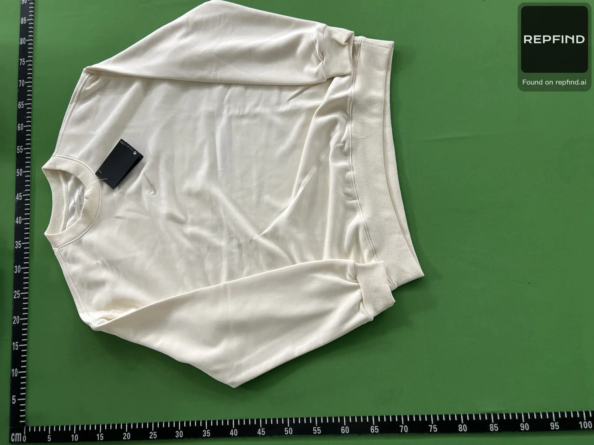 Classic Embroidered Swoosh Crewneck Sweatshirt -2