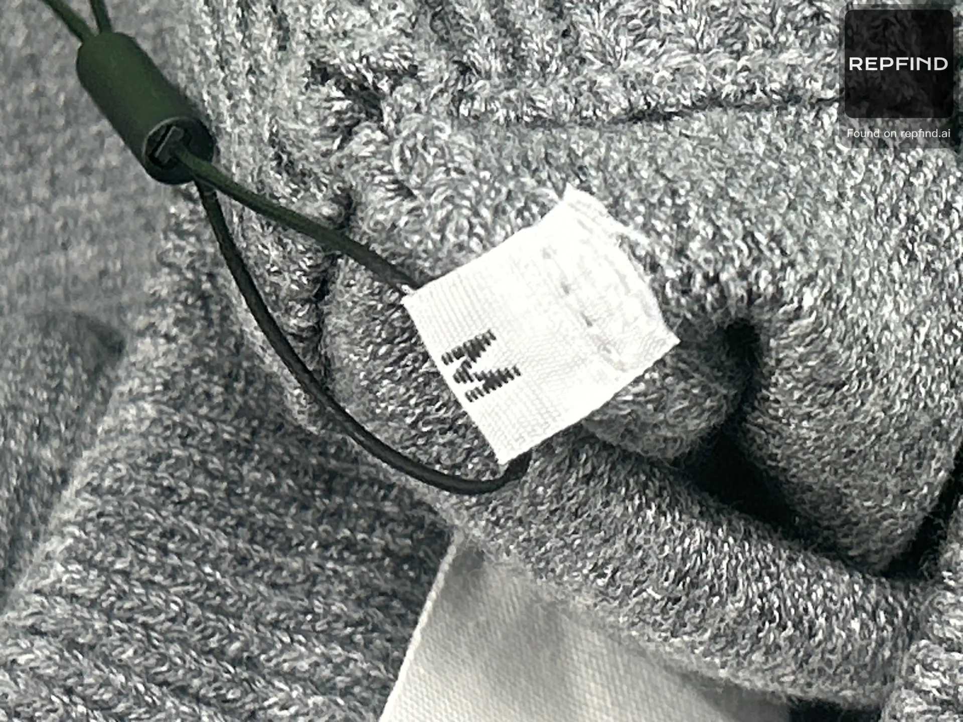 Ami Heart Crewneck Knit Sweater -2