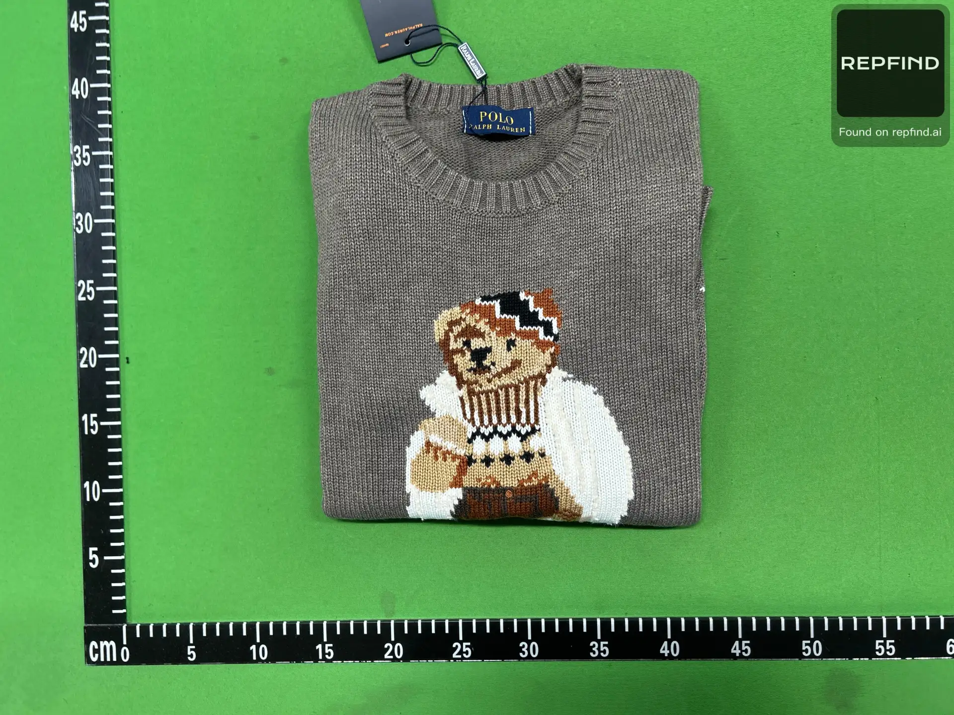 2025 Bear Graphic Crewneck Sweater -4