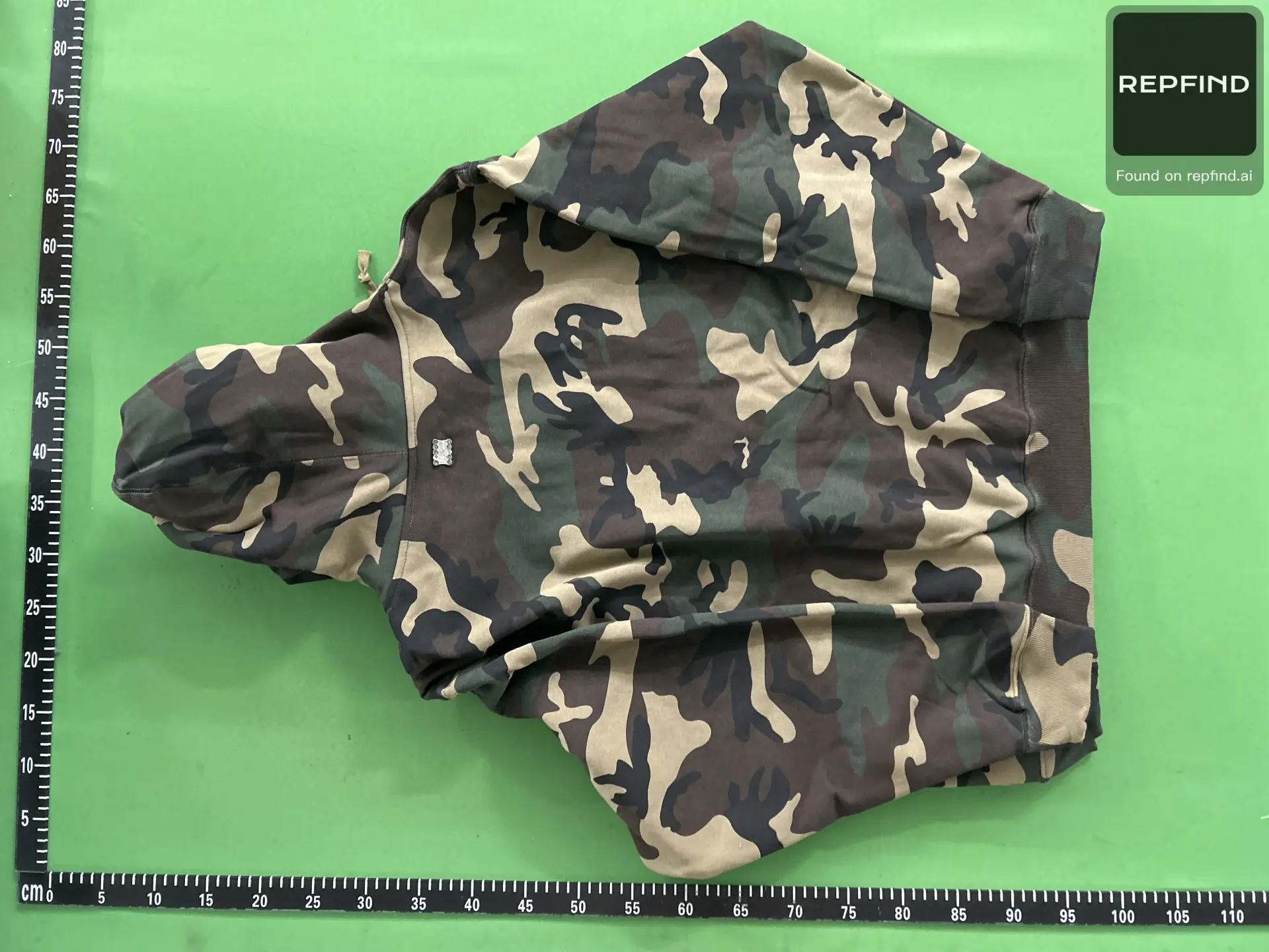 Camouflage Embellished Pullover Hoodie -4