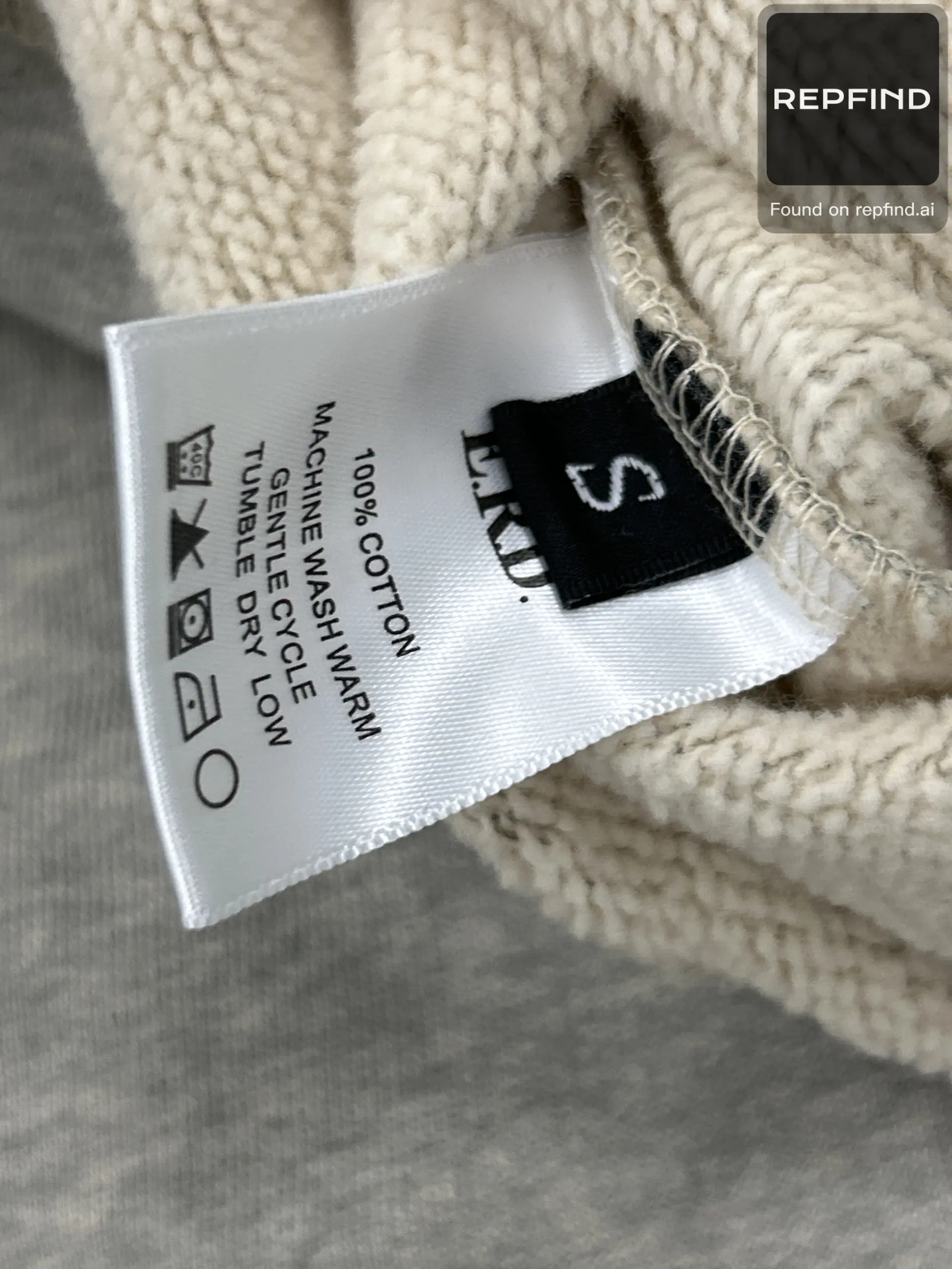 Graphic Pullover Hoodie -2