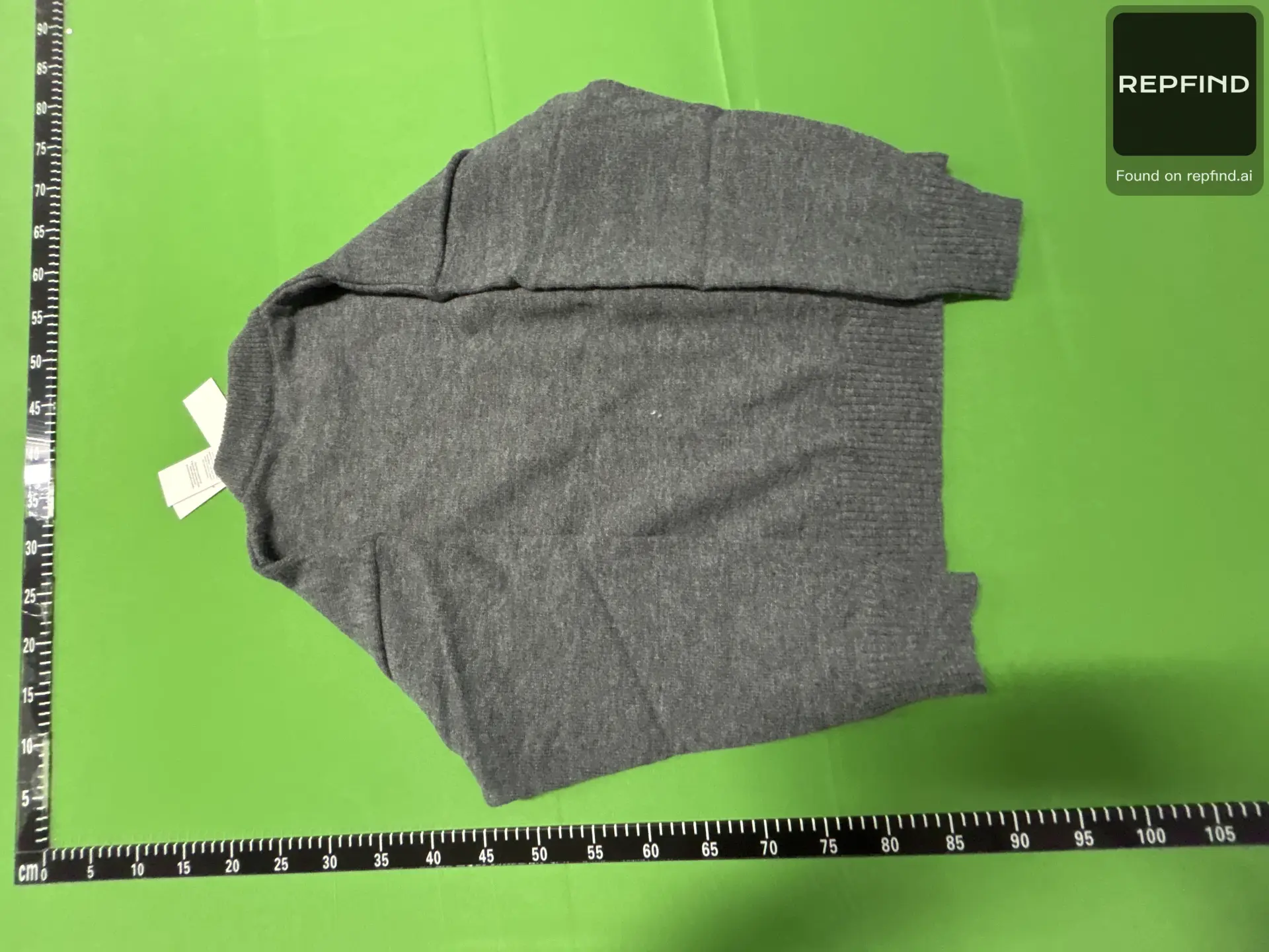 Heart Emblem Crewneck Knit Sweater -3