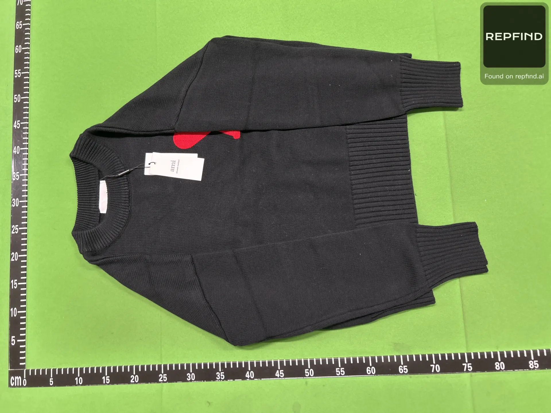 Heart Emblem Crewneck Knit Sweater -5