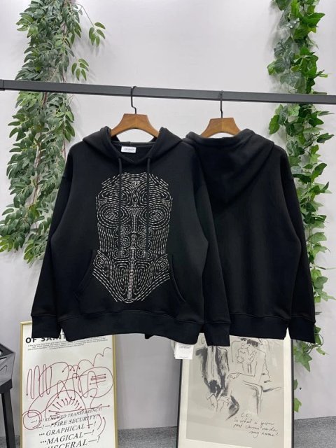 Arrow Graphic Crewneck Sweatsh