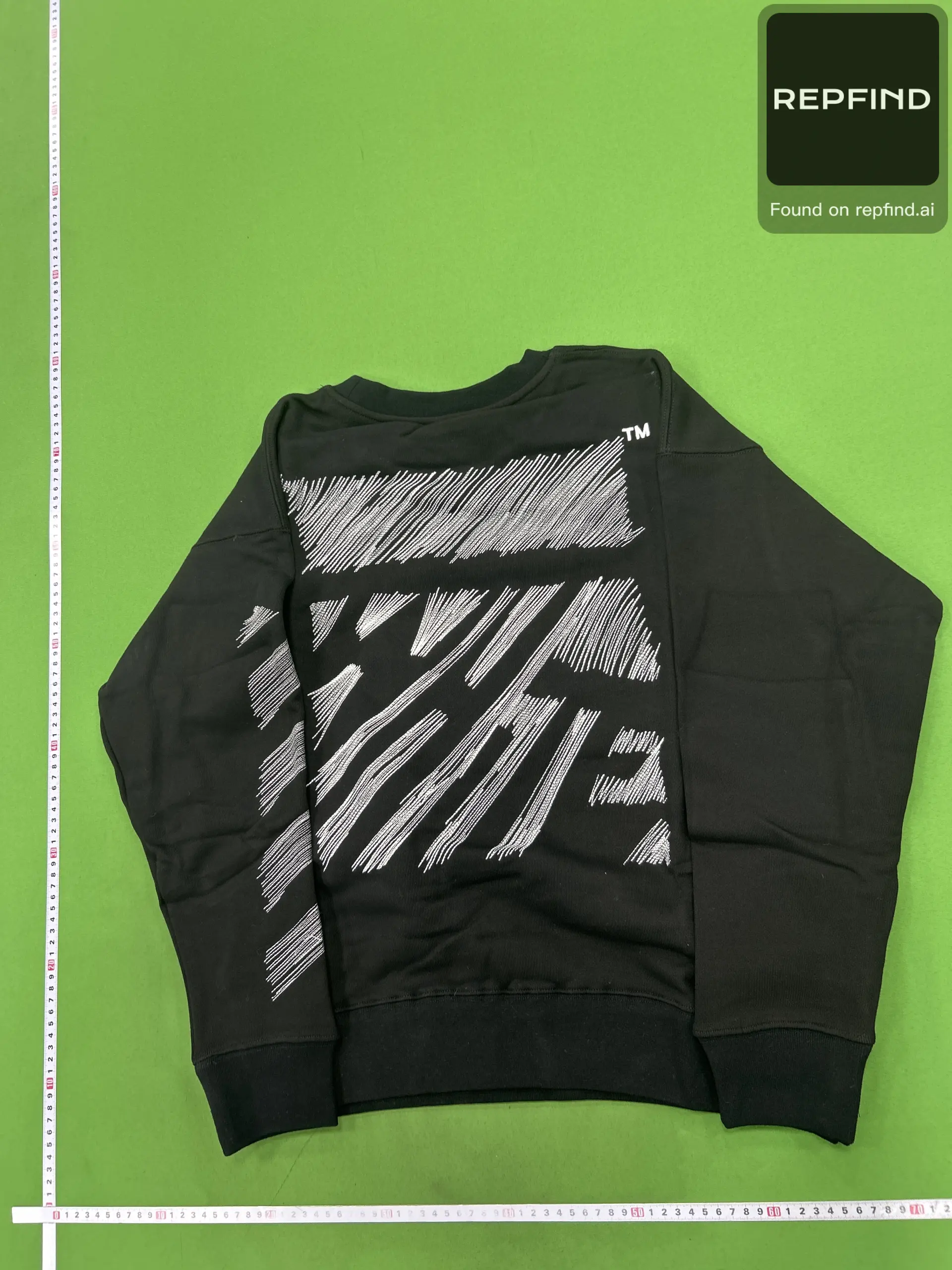Arrow Graphic Crewneck Sweatshirt Collection -5
