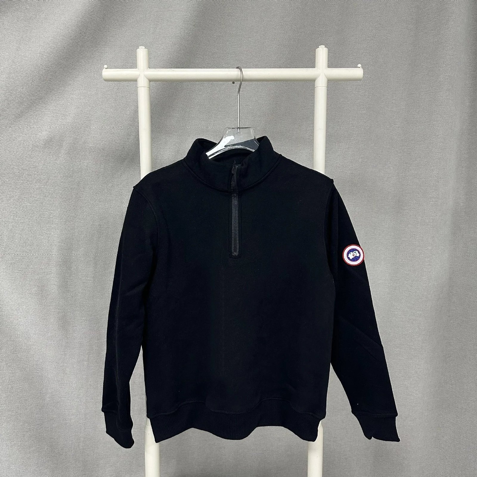 Badge Half-Zip Fleece Sweatshi