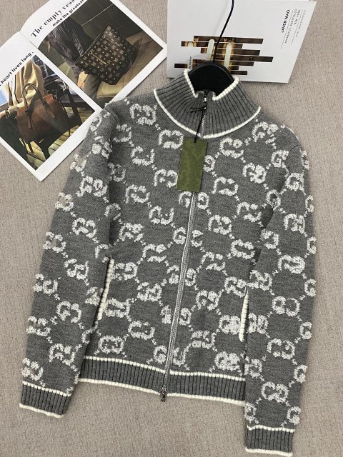 Gucci GG Jacquard Zip-Up Knit 
