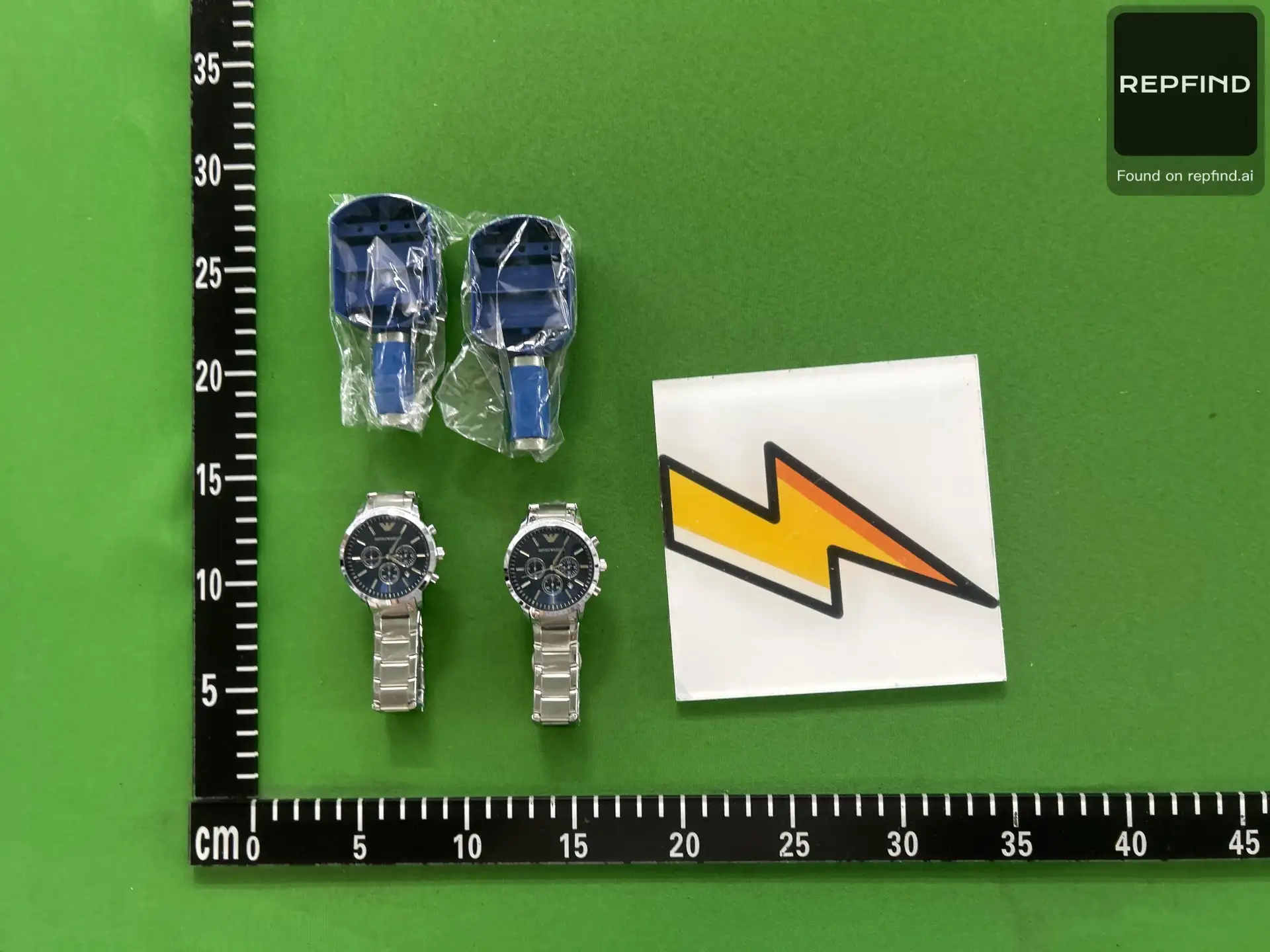 Three-Dial Business Quartz Watch -3