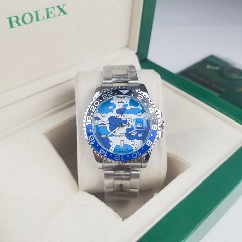Color Dial Steel Bracelet Watc