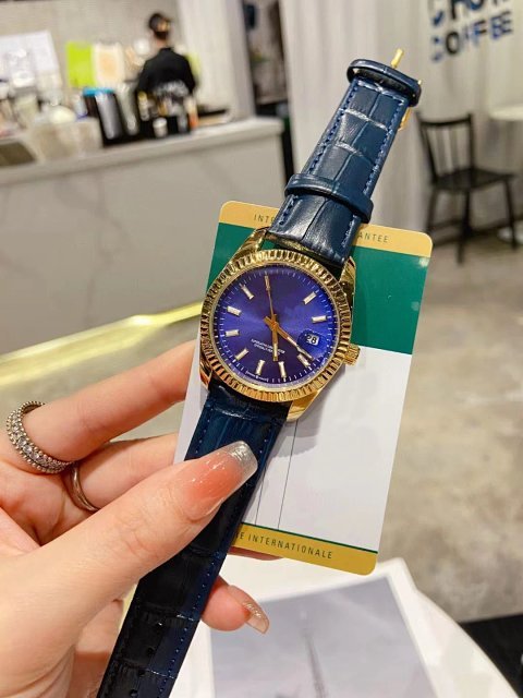 Blue Dial Leather Strap Dress 